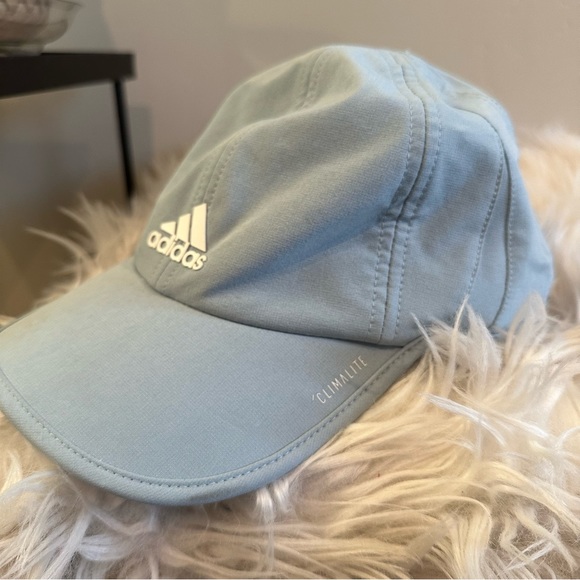 Adidas hat - Picture 4 of 5